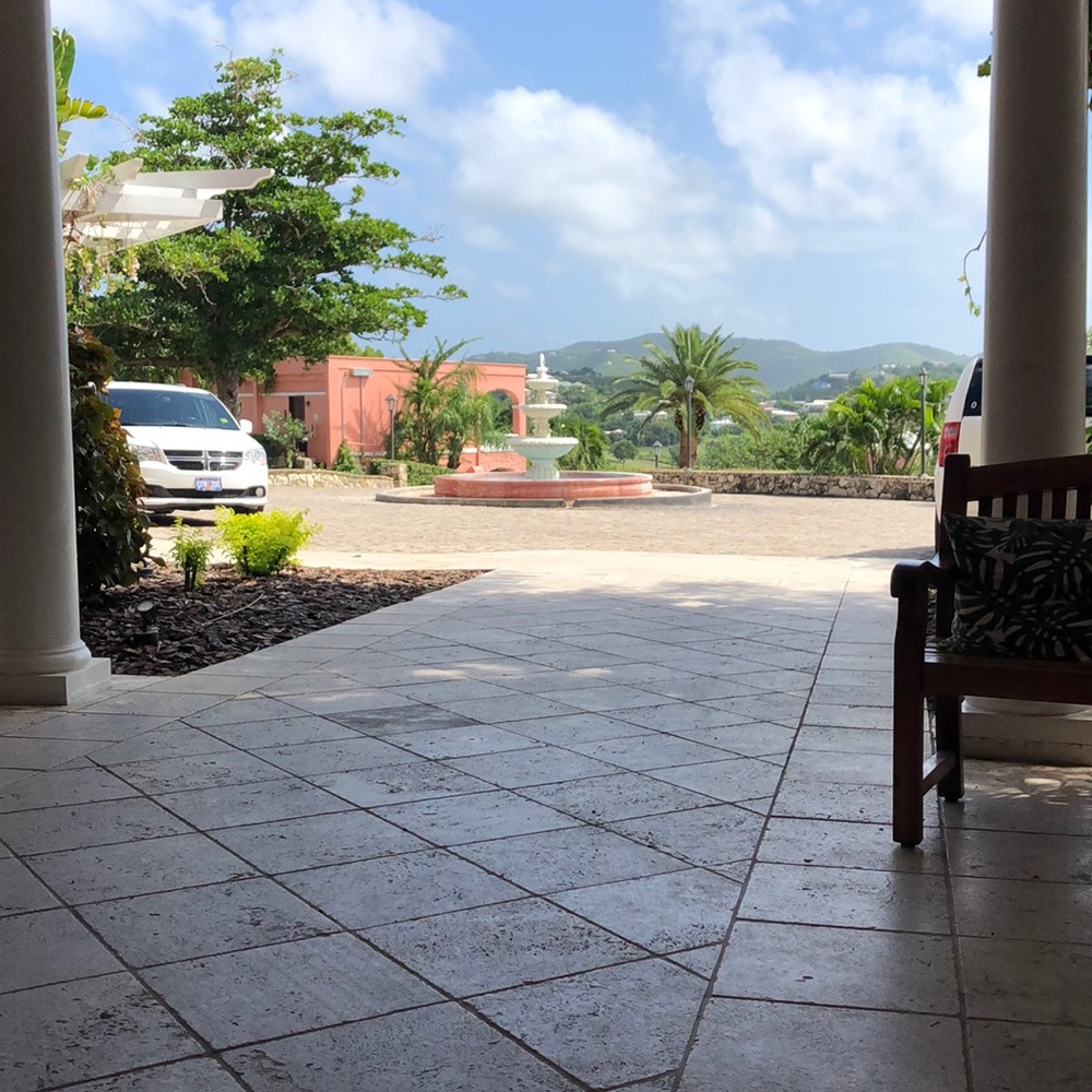 Meet your Posher, Virginia